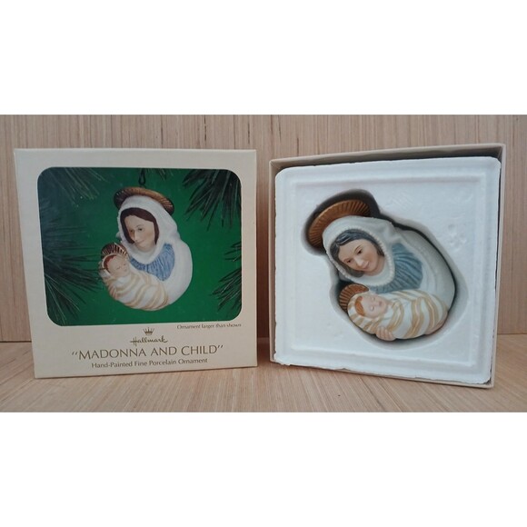Hallmark Madonna and Child Hand Painted Fine Porcelain Christmas Ornament 1983 - Picture 1 of 16
